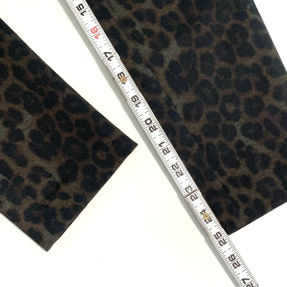 Soft Surroundings Animal Print Leggings Pull On Size Petite XS Mobwife Chic